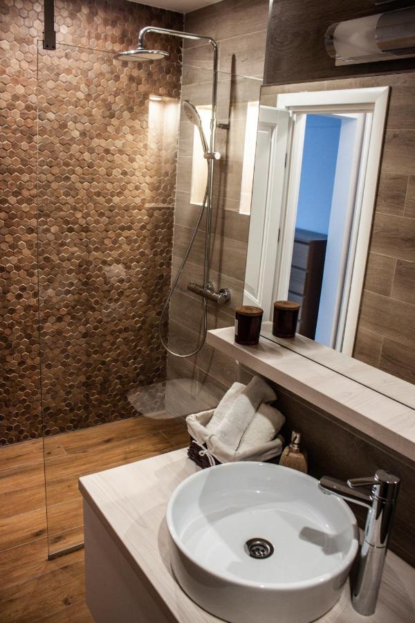 פיאטרה ניאמט Eurocomfort Apartments מראה חיצוני תמונה