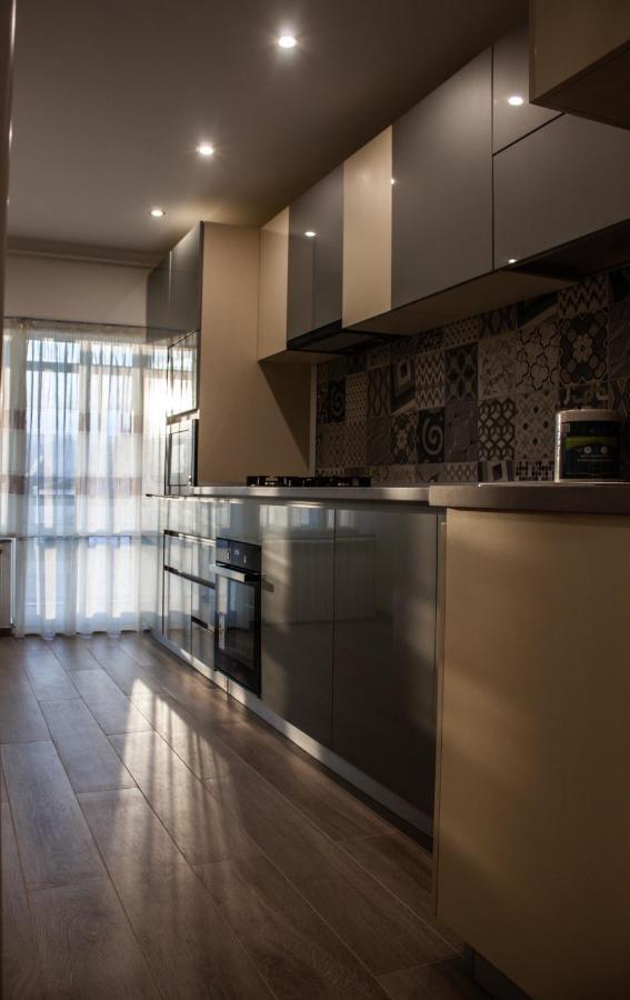 פיאטרה ניאמט Eurocomfort Apartments מראה חיצוני תמונה